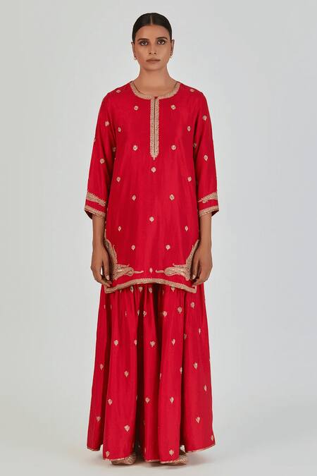 Lajjoo C_Red Silk Embroidery Marodi Round Adiya Floweret Kurta With Palazzo _Online_at_Aza_Fashions