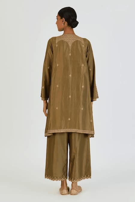 Lajjoo C Indrani Mughal Jaal Embroidered Kurta With Palazzo 