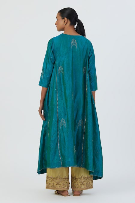 Lajjoo C Sujata Aari Embroidered Silk Kurta & Pant Set 