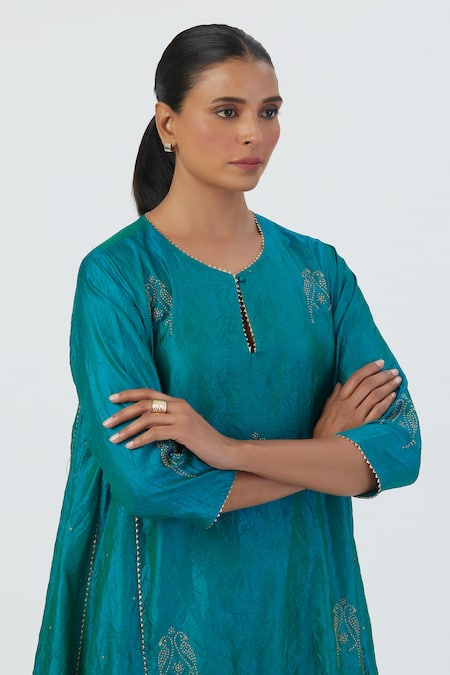 Shop_Lajjoo C_Blue Silk Embroidered Parrot Round Sujata Aari Kurta And Pant Set _Online_at_Aza_Fashions