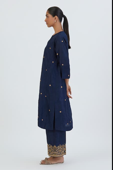 Buy_Lajjoo C_Blue Silk Embroidered Zardozi Notched Zara Kurta And Pant Set _Online_at_Aza_Fashions