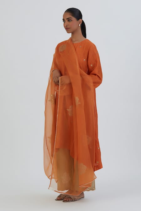 Lajjoo C_Orange Silk Embroidered Zardozi Round Meer Floral Kurta And Pant Set _Online_at_Aza_Fashions