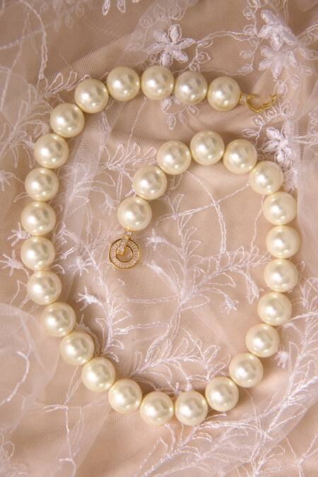 Shop_Totapari_Gold Plated Stone Glow Pearl Necklace _at_Aza_Fashions