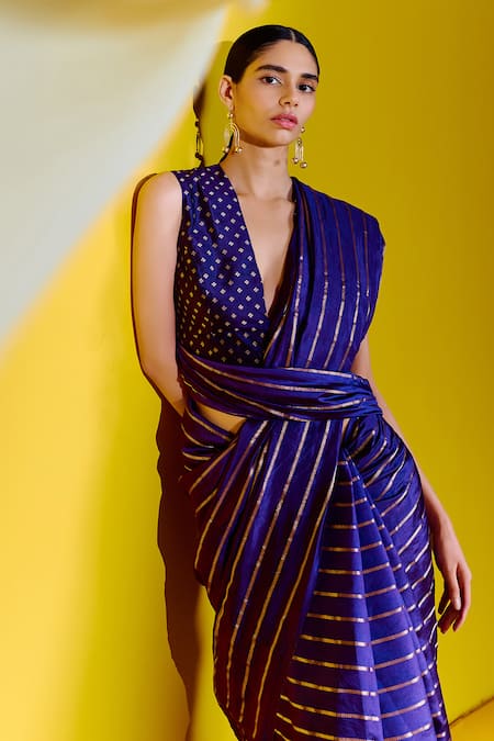 Buy_Ekaya Banaras_Purple Silk Handwoven Saree With Unstitched Blouse Piece _Online_at_Aza_Fashions