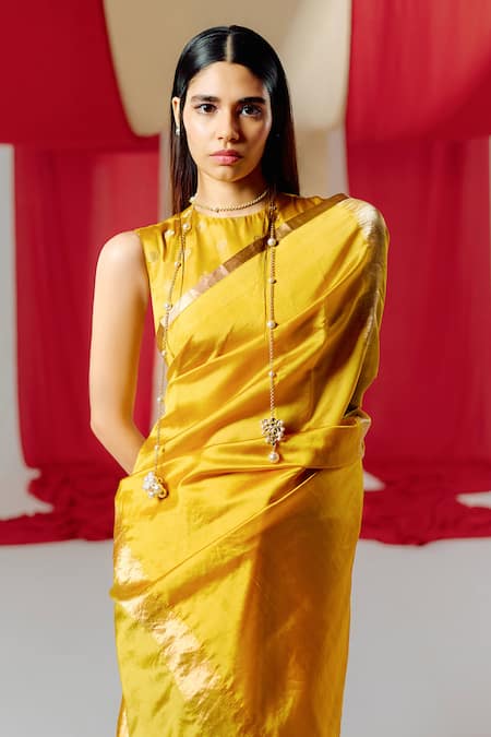 Ekaya Banaras Silk Saree With Unstitched Blouse Piece 