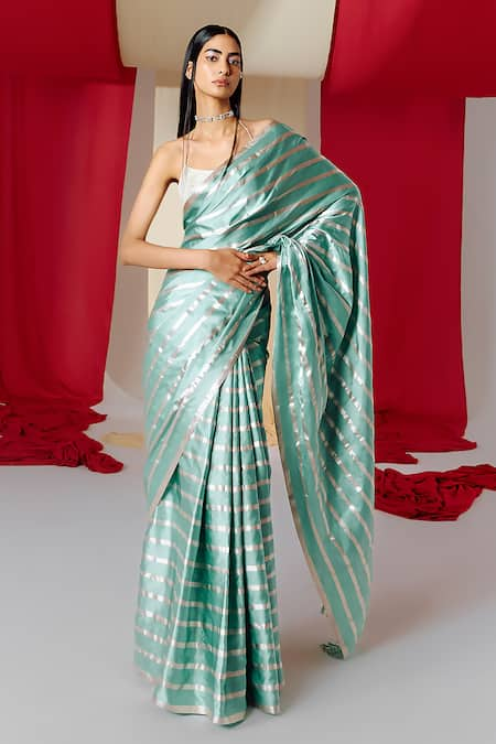 Ekaya Silk Linear Handwoven Saree With Unstitched Blouse Piece 