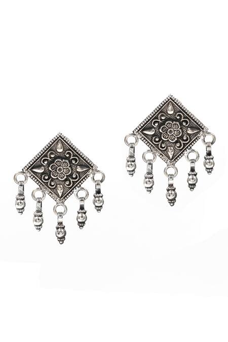 Sangeeta Boochra_Silver Plated Diamond Carved Earrings _Online_at_Aza_Fashions