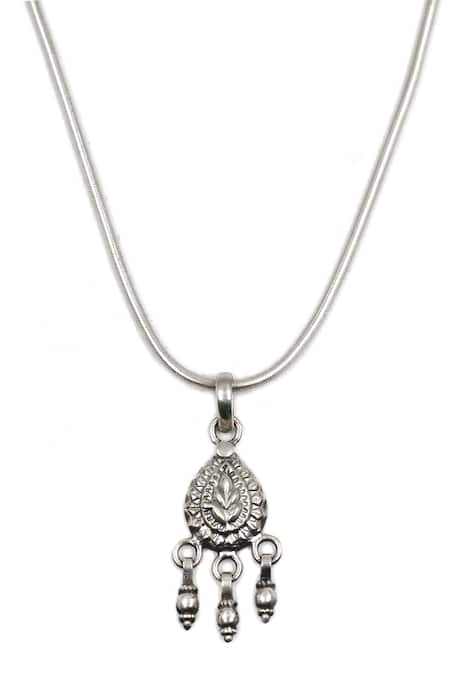 Sangeeta Boochra_Silver Plated Tear Drop Carved Pendant Chain Necklace _Online_at_Aza_Fashions