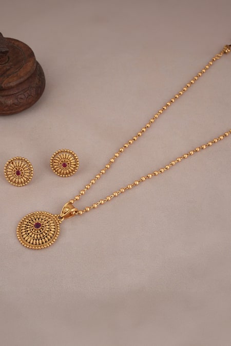 Smars Jewelry Floral Ruby Stone Embellished Necklace Set 