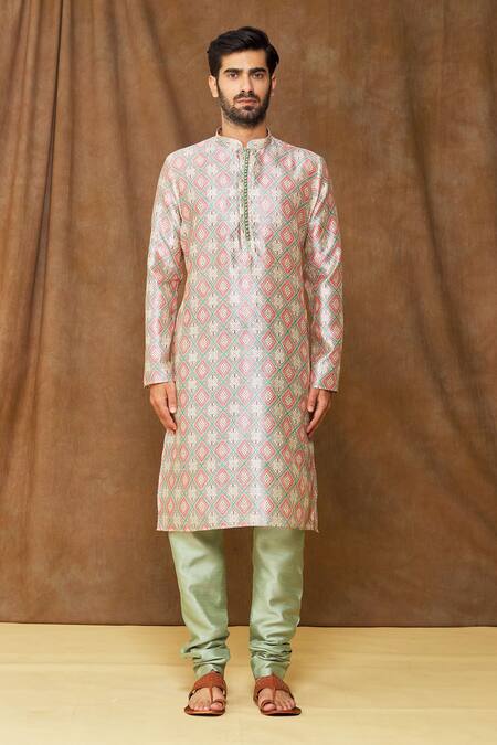 Arihant Rai Sinha_Cream Jacquard, Silk, Chanderi Geometric Pattern Mandarin Collar Kurta Set_Online_at_Aza_Fashions
