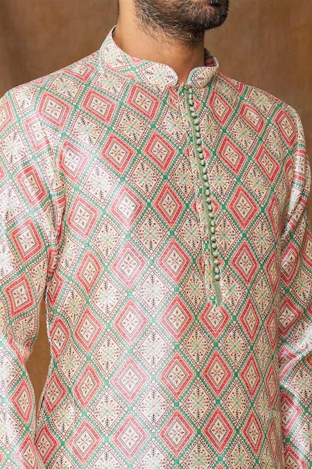 Shop_Arihant Rai Sinha_Cream Jacquard, Silk, Chanderi Geometric Pattern Mandarin Collar Kurta Set_Online_at_Aza_Fashions