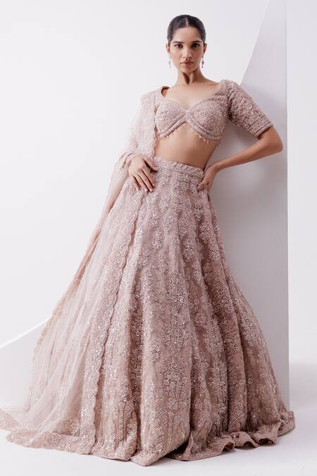 Shop Istya Peach Organza Beads, Embroidery V-neck Floral Sequin Bridal Lehenga Set Online at Aza Fashions Shop_Istya_Peach Organza Beads, Embroidery V-neck Floral Sequin Bridal Lehenga Set _Online_at_Aza_Fashions