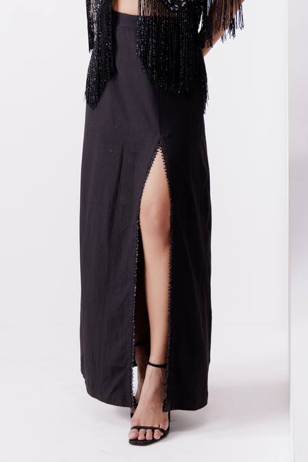 Istya Black Satin, Net Sequins, Beads, Tassels Sweetheart Embroidered Cape And Skirt Set Online at Aza Fashions Istya_Black Satin, Net Sequins, Beads, Tassels Sweetheart Embroidered Cape And Skirt Set _Online_at_Aza_Fashions