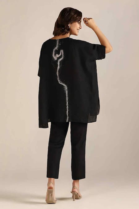 Shop Kaveri Black Linen Embroidery, Foil Printing V-neck Body Top at Aza Fashions Shop_Kaveri_Black Linen Embroidery, Foil Printing V-neck Body Top _at_Aza_Fashions