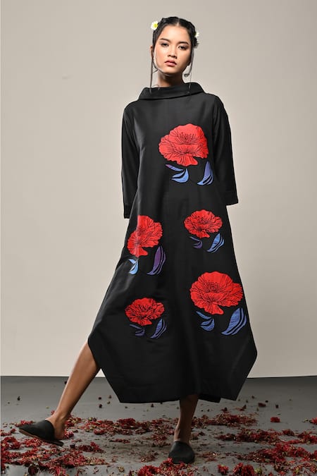 Taika by Poonam Bhagat Black Blended Silk Embroidery Floral Round Poppy Applique Work Dress  