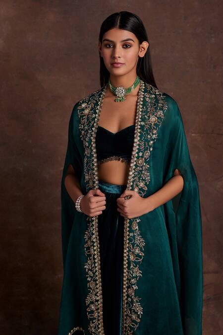 Buy Label Sanya Gulati Green , Organza Sequins, Floral Vine Embroidered Cape Draped Skirt Set Online at Aza Fashions Buy_Label Sanya Gulati_Green , Organza Sequins, Floral Vine Embroidered Cape Draped Skirt Set _Online_at_Aza_Fashions