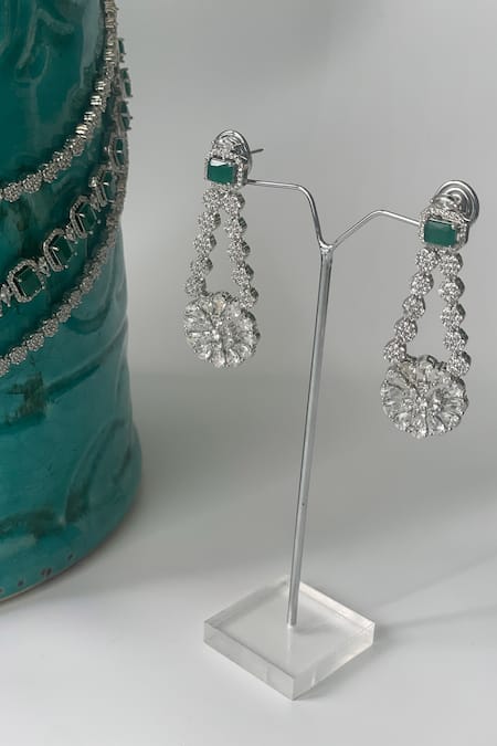 Studio6 Jewels_Green Crystals, Stones Embellished Layered Necklace Set _Online_at_Aza_Fashions