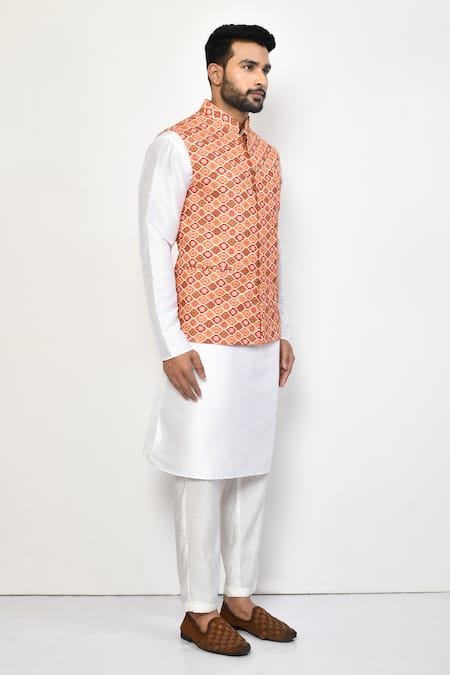 Arihant Rai Sinha_White Silk Solid Draped Churidar _at_Aza_Fashions