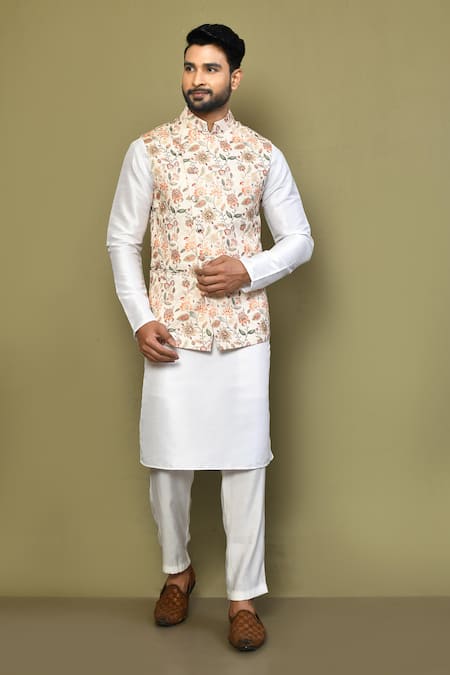 Arihant Rai Sinha Cream Silk Embroidery Thread Floral Bundi 