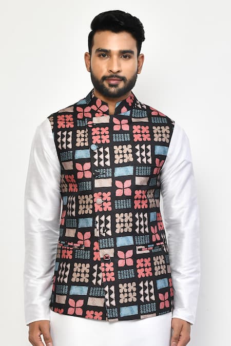 Arihant Rai Sinha Black Linen, Cotton Embroidery Thread Bundi Online at Aza Fashions Arihant Rai Sinha_Black Linen, Cotton Embroidery Thread Bundi_Online_at_Aza_Fashions