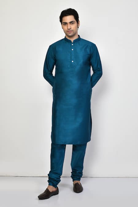 Arihant Rai Sinha Mandarin Collar Straight Kurta 