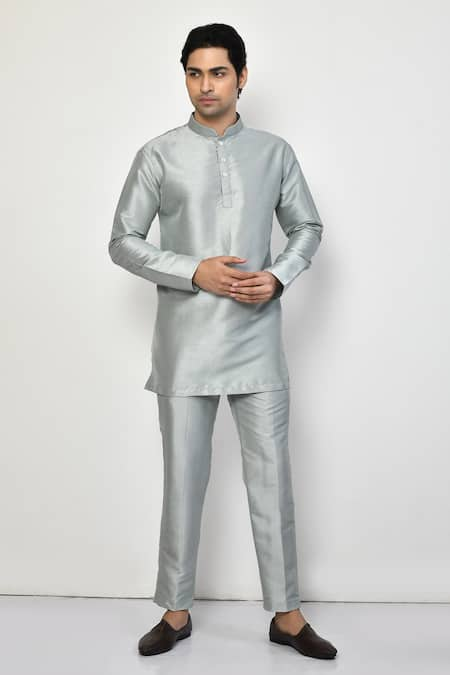 Arihant Rai Sinha Satin Solid Short Kurta 