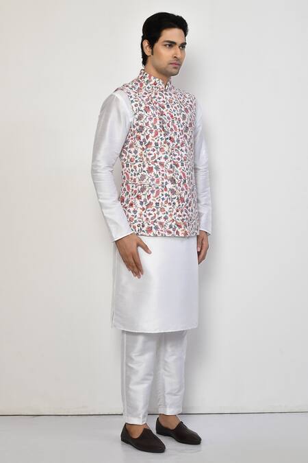 Arihant Rai Sinha_White Cotton Embroidery Floral Pattern Nehru Jacket _at_Aza_Fashions