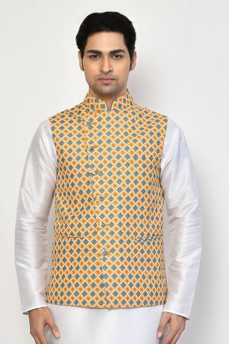Arihant Rai Sinha_Yellow Silk, Cotton Paisley Checkered Bundi _Online_at_Aza_Fashions