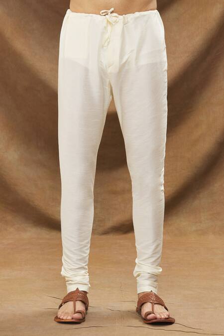 Samyukta Singhania_Green Silk, Chanderi Leaf Print Kurta And Churidar Set_at_Aza_Fashions