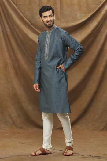 Buy_Arihant Rai Sinha_Grey Jacquard, Silk Embroidery Full Sleeve Geometric Pattern Kurta _Online_at_Aza_Fashions