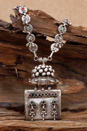 Shop Sangeeta Boochra Silver Plated Zoya Mandaliya Pendant Necklace at Aza Fashions Shop_Sangeeta Boochra_Silver Plated Zoya Mandaliya Pendant Necklace _at_Aza_Fashions