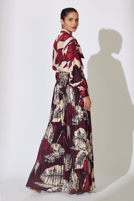 Shop Koai Off White Cotton, Silk Floral Crinkled Flared Pant at Aza Fashions Shop_Koai_Off White Cotton, Silk Floral Crinkled Flared Pant _at_Aza_Fashions