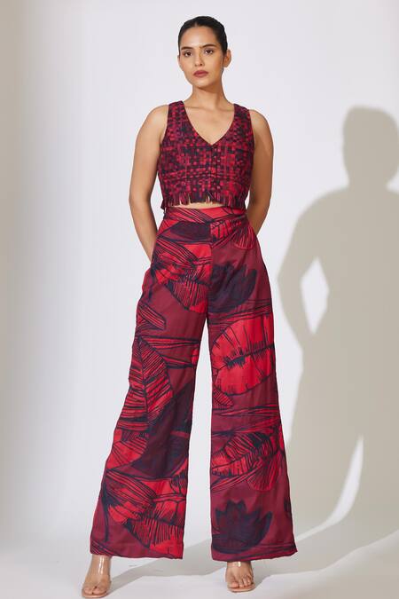 Buy Koai Red Cotton, Silk V-neck Checkered Pattern Weaved Bustier Online at Aza Fashions Buy_Koai_Red Cotton, Silk V-neck Checkered Pattern Weaved Bustier _Online_at_Aza_Fashions