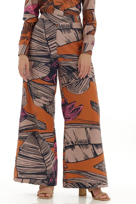 Shop Koai Off White Cotton Tropical Floral Pattern Pant Online at Aza Fashions Shop_Koai_Off White Cotton Tropical Floral Pattern Pant _Online_at_Aza_Fashions