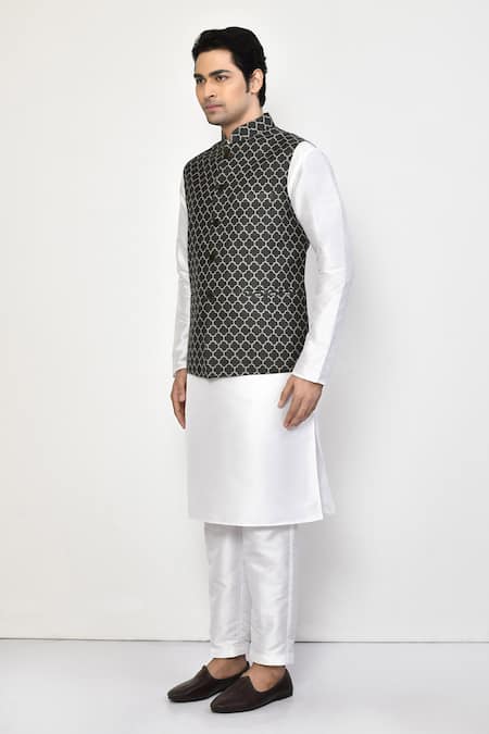 Arihant Rai Sinha_White Cotton Quatrefoil Print Bundi Kurta Set_at_Aza_Fashions