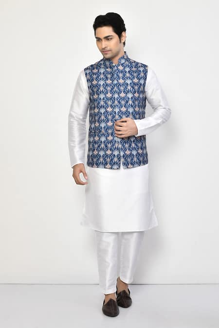 Arihant Rai Sinha Vintage Print Bundi Set 