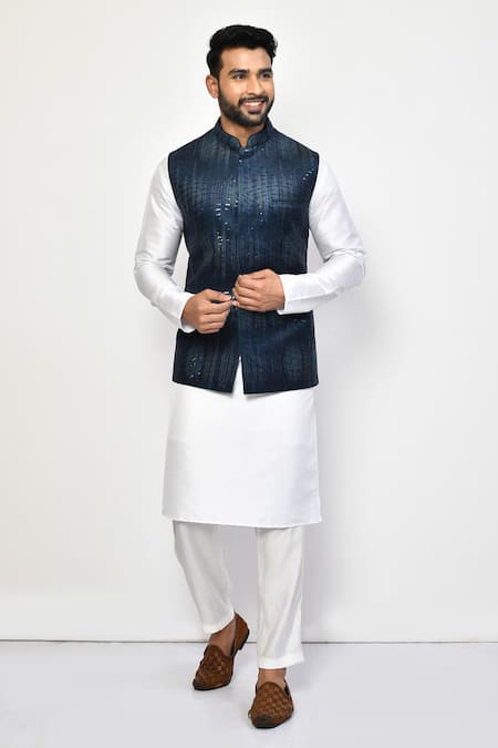 Arihant Rai Sinha Sequin Embellished Sleeveless Bundi Kurta Set 