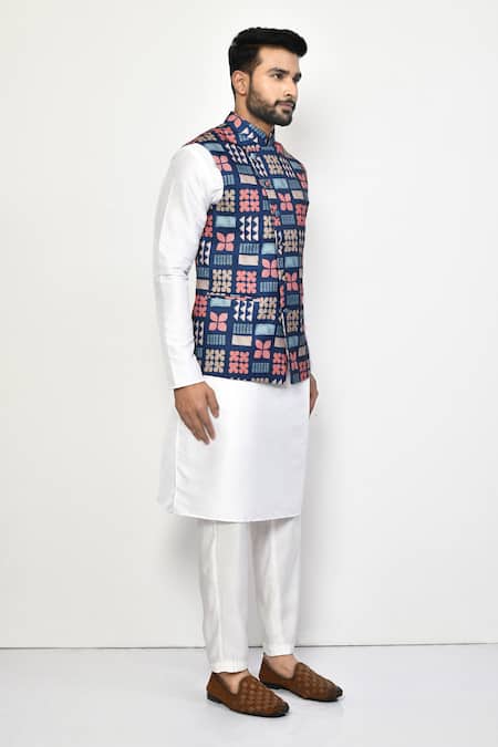 Buy_Arihant Rai Sinha_Blue Silk, Cotton Embroidery Thread Work Bundi And Kurta Set
