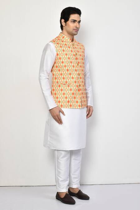 Buy_Arihant Rai Sinha_Yellow Silk, Cotton Diamonds Print Bundi And Kurta Set