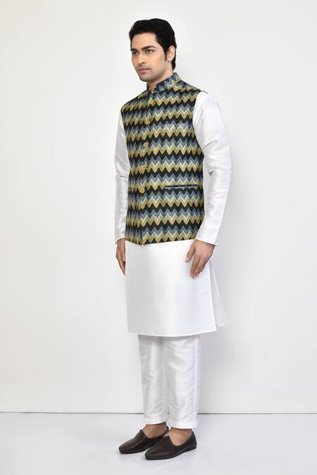 Arihant Rai Sinha_Blue Cotton Ikat Print Bundi And Kurta Set _at_Aza_Fashions