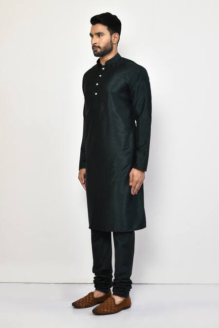 Arihant Rai Sinha_Green Silk, Cotton Plain Long Dark Kurta Set _at_Aza_Fashions