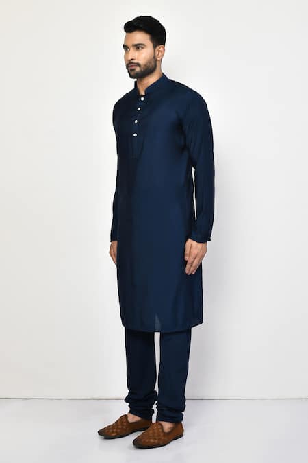 Arihant Rai Sinha_Blue Cotton Plain Straight Mandarin Collar Kurta Set _at_Aza_Fashions