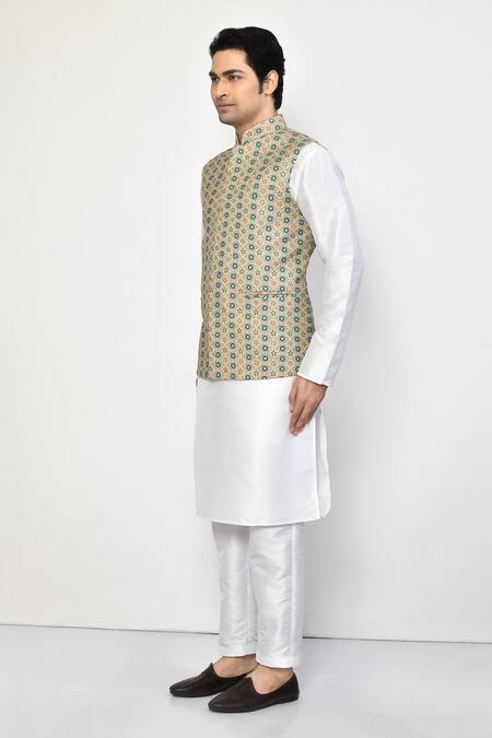 Arihant Rai Sinha_White , Satin Geometric Bloom Print Bundi Kurta Set _at_Aza_Fashions