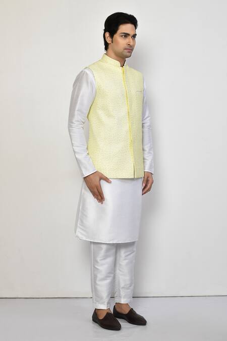 Arihant Rai Sinha_Cream , Silk, Satin Sequins Splatter Bundi Kurta Set _at_Aza_Fashions