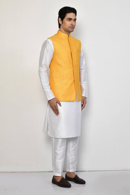 Arihant Rai Sinha_Yellow Cotton, Silk Sequins Embroidered Bundi Kurta Set _at_Aza_Fashions