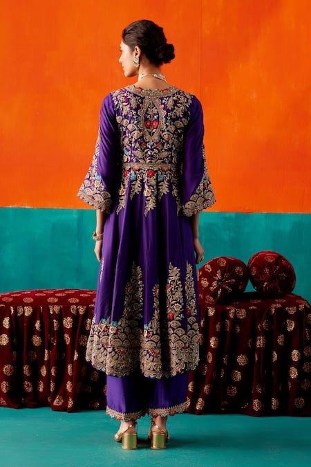 Shop_Aman Takyar_Purple Organza, Silk Beads, Sequins, Zari V-neck Hand Embroidered Anarkali Set _at_Aza_Fashions