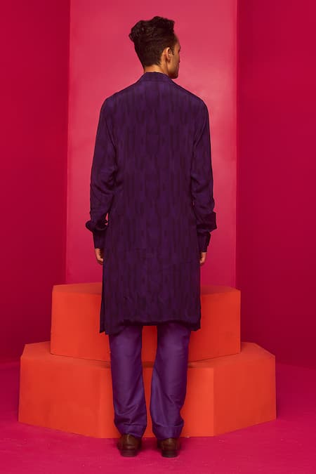 Shop Krisha Sunny Ramani Purple Crepe Printed Geometric Zipper Kurta Set at Aza Fashions Shop_Krisha Sunny Ramani_Purple Crepe Printed Geometric Zipper Kurta Set _at_Aza_Fashions