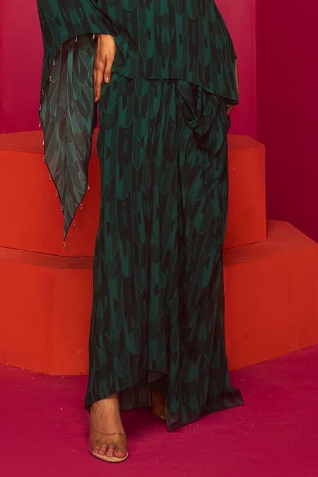 Krisha Sunny Ramani Green Crepe Sequins V-neck Scallop Print Kurta And Dhoti Skirt Set Online at Aza Fashions Krisha Sunny Ramani_Green Crepe Sequins V-neck Scallop Print Kurta And Dhoti Skirt Set _Online_at_Aza_Fashions