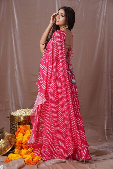 Shop Amani Pink Silk, Crepe Tassels Square Neck Leheriya Print Pre-draped Saree With Blouse Online at Aza Fashions Shop_Amani_Pink Silk, Crepe Tassels Square Neck Leheriya Print Pre-draped Saree With Blouse_Online_at_Aza_Fashions