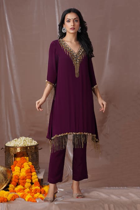 Amani Stone Embroidered Yoke Kurta & Pant Set 